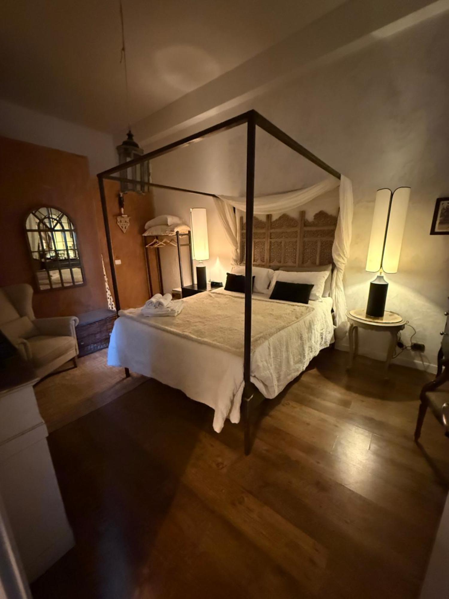 Les Chambres De Amelie B&B Boloňa Exteriér fotografie
